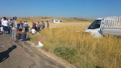 Tarım işçilerini taşıyan araç kaza yaptı