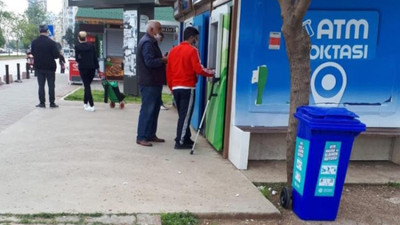 Belediye maske ve eldivenlerin gelişigüzel atılmasına önlem aldı