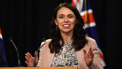 Yeni Zelanda Başbakanı Ardern: Uzun süre dünyaya sınırlarımızı açmayacağız