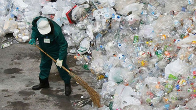 Günlük 213 kamyon plastik atık ithal ediyoruz