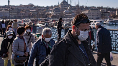 'Hafif bir rüzgar tükürük damlacıklarını 5 saniyede 5 metreden uzağa taşıyabilir'