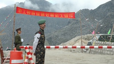 Hindistan-Çin sınırındaki Sikkim'de gerilim artıyor