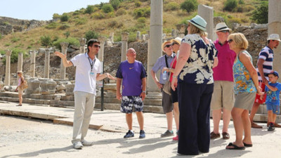 Turist rehberleri bağırarak konuşamayacak