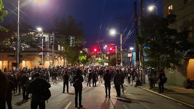 Seattle'da 'özerk bölge' ilan edildi, Trump protestoculara 'terörist' dedi