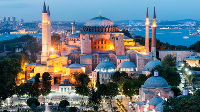 Adalet Bakanı: Ayasofya turnikeyle girilen tek cami, hukuk ayıbı ortadan kaldırmalı