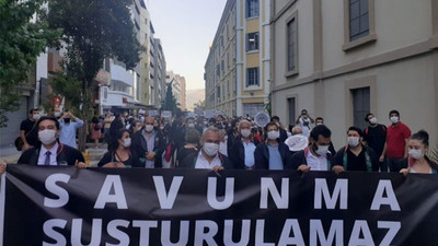 İzmir Barosu'nun eylemi polis tarafından engellendi, Baro başkanları Ankara'da toplanacak