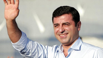 Demirtaş'tan kendisini takip ettiği için işten atılan gence mesaj