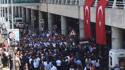 Havalimanı saldırısında hayatını kaybedenler anıldı