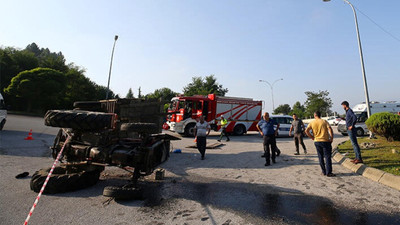 Fındık işçilerini taşıyan traktör devrildi: 14 işçi yaralandı