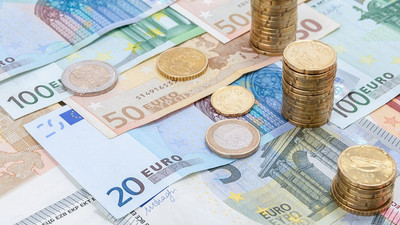 Euro, yeni haftaya yükselişle başladı, 8 TL seviyesini geçti