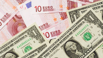 Dün akşamki dalgalanmanın ardından dolar ve euro yeniden hareketlendi