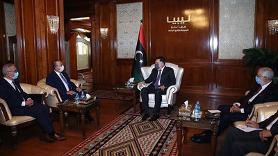 Çavuşoğlu Libya'da: Resmi ateşkes yok ama sahada sükunet var