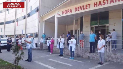 Hopa’da sağlıkçılara saldırı protesto edildi