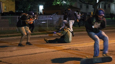 ABD'deki protestolarda iki kişi vurularak öldürüldü