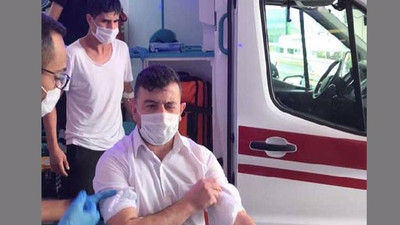 Dezenfektan kutusuna kireç sökücü dökülünce patlama oldu: 2 yaralı