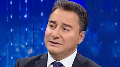 Ali Babacan: Örtülü şekilde kamu bankaları üzerinden dövize müdahale var