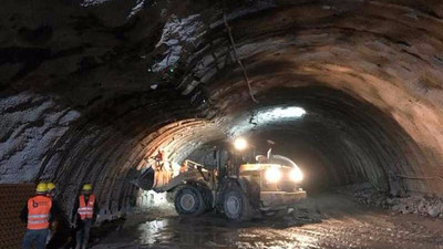 Kop Dağı tünelinde patlama: 8 işçi yaralandı