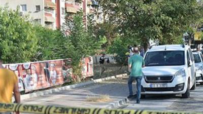 Mersin'de zaman ayarlı ses bombası patladı