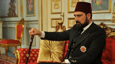 TRT, 'Fransa kavgası'na katıldı: Dünyayı başınıza yıkarım