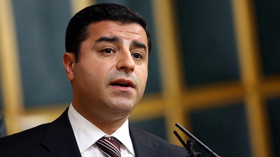 Demirtaş'a verilen hapis cezası bozuldu