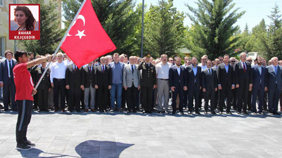 'Ya törene katıl ya işten atıl'