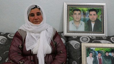 Cizre'deki bodrumlarda iki oğlunu kaybeden anne: Öyle bir çığlık attım ki insanlık utandı