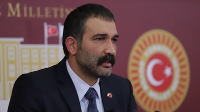 Barış Atay: Kültür ve sanatla alakası olmayan bir bakandan bahsediyoruz