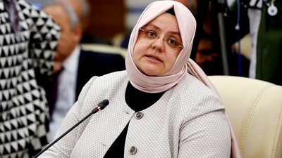 Eline 'iş, aş' yazıp intihar eden vatandaş hatırlatıldı: Bakan Selçuk, 'Yoksulluk sorunu yok' dedi