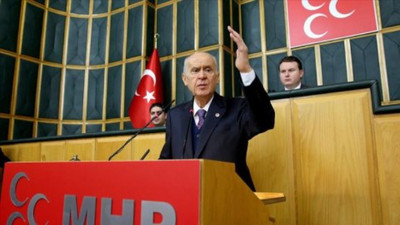 Bahçeli, İran'la krize neden olan şiiri tekrarladı