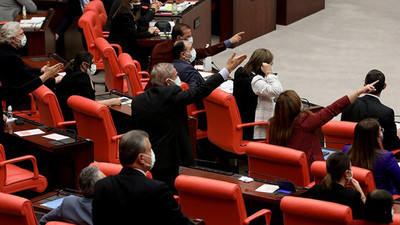 Meclis'te 'namussuz' tartışması: AKP'li Eyüp Özsoy'a uyarı cezası