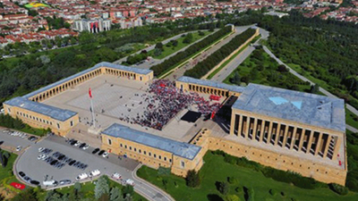 'Anıtkabir yapılaşmaya açılıyor' iddiası