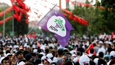 Mersin'de HDP heyeti Suriyeli mültecileri ziyaret etti