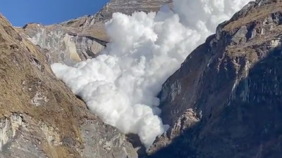 Himalaya dağlarındaki çığ anı