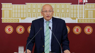 CHP'li Çakırözer: Basın özgürlüğünü ve siyasetçilerin ifade özgürlüğünü korumak iktidarın sorumluluğudur