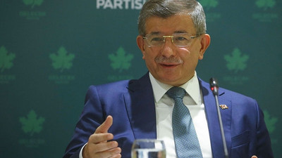 Davutoğlu: Soylu'nun yaptığı açıklama Berat Albayrak'a attığı omuz gibi