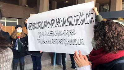 Ankara'da polis, Azerbaycanlı avukatlarla dayanışma açıklamasına engel oldu