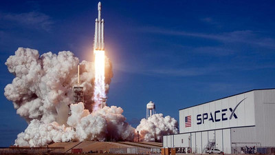 SpaceX uzaya tek seferde 143 uydu fırlattığını duyurdu