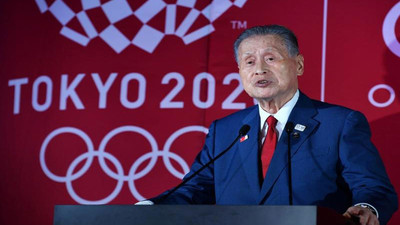 Tokyo Olimpiyatları Organizasyon Komitesi Başkanı Yoşiro kadınlardan özür diledi