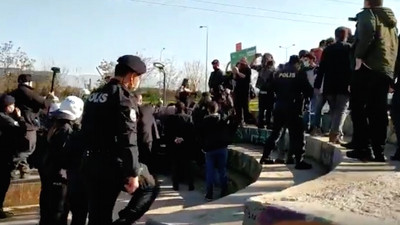 Bursa'da Boğaziçi'ne destek eylemine polis müdahalesi: Çok sayıda gözaltı var