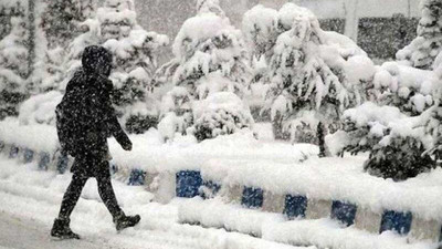 İstanbul'un da aralarında olduğu çok sayıda ilde kar nedeniyle eğitime ara verildi