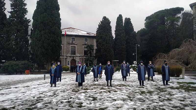 'Kayyım rektör' Melih Bulu'ya karşı nöbet sürüyor