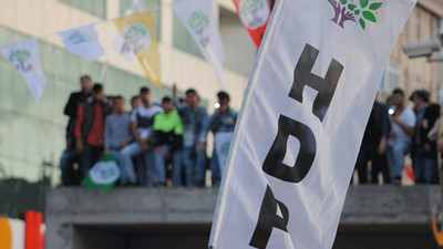 'MHP'nin hangi nedenle HDP'nin kapatılmasından vazgeçtiğini zaman içinde göreceğiz'