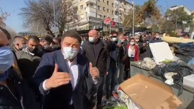 Çöp toplamaya çıkan belediye başkanına soruldu: Yarın onlar da greve çıkacak o zaman ne yapacaksınız?