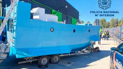 İspanya'da uyuşturucu operasyonu: Ev yapımı denizaltı ele geçirildi