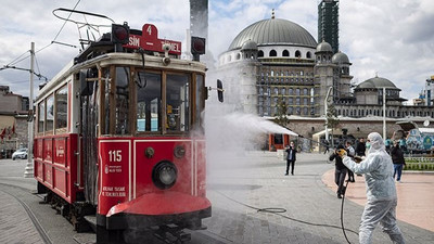 Enfeksiyon hastalıkları ve mikrobiyoloji uzmanı Prof. Dr. Şener: Türkiye üçüncü dalganın içinde