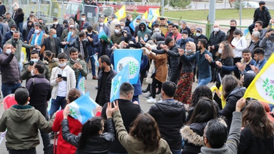 Bingöl'de binlerce kişi Newroz'a alanına geliyor