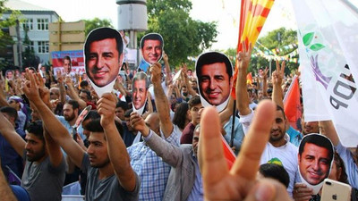 Selahattin Demirtaş: AKP Türkiye genelinde çok daha büyük oy kayıpları yaşayacak