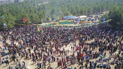 Kuzey ve Doğu Suriye'de Newroz, on binlerce insanın coşkusuyla kutlandı