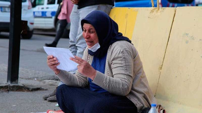 Emine Şenyaşar: Ölsem de buradan kalkmayacağım