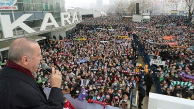 Corona tepkisine AKP'li Özkan'dan yanıt: Yatay çekimde üst üste görünüyorlar ama arada mesafe var